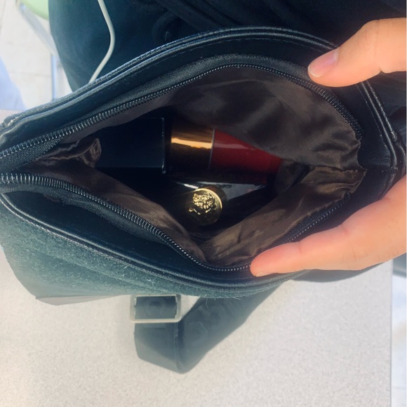 Black Gucci messenger bag - Picture 12 of 16